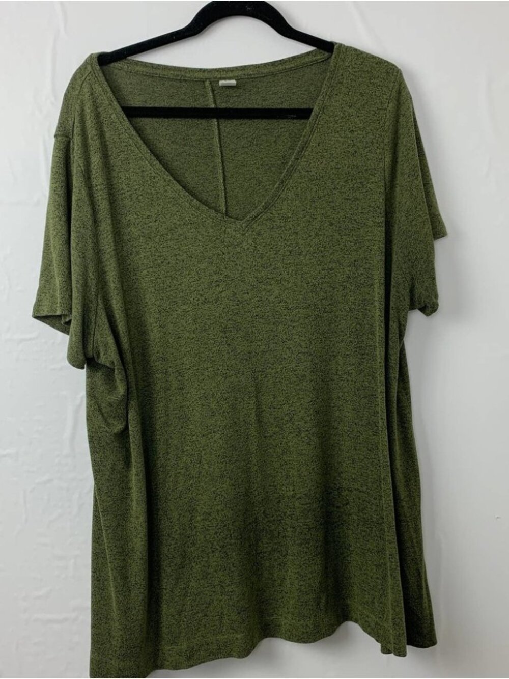 Green Luxe Short Sleeve V Neck Shirt